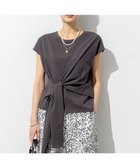 【23区/NIJYUSANKU】の【SLOW/一部店舗限定】ライトツイストコットン サッシュデザイン Tシャツ グレー系|ID:prp329100004551979