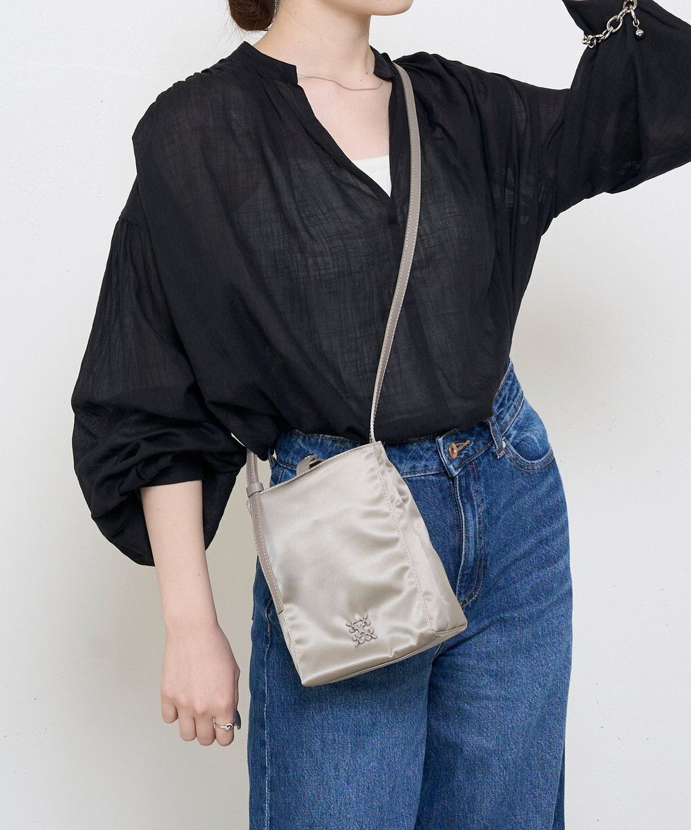 【ラシット/russet】の【2025SS】ナイロンミニショルダーバッグ(Z-215) 人気、トレンドファッション・服の通販 founy(ファニー) 　ファッション　Fashion　レディースファッション　Ladies' Fashion Online　財布　Wallets　サテン　Satin　シンプル　Simple　財布　Wallet　ベーシック　Basic　ポケット　Pocket　ミリタリー　Military　再入荷　Restock/Back In Stock/Re Arrival　おすすめ　Recommend　旅行　Travel　エレガント 上品　Elegant　2025年　2025　2025春夏・S/S　Ss,Spring/Summer,2025　 other-1|ID: prp329100004552199 ipo3291000000032644420