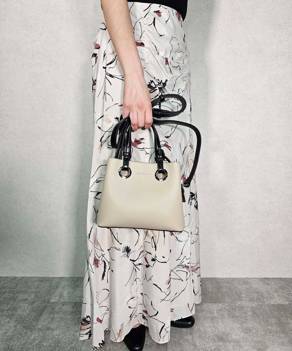 【スタイルコード/STYLE CODE】の【MERCURYDUO/マーキュリーデュオ】メタルアイレット ミニショルダーバッグ、ハンドバッグ インテリア・キッズ・メンズ・レディースファッション・服の通販 founy(ファニー) ファッション Fashion レディースファッション Fashion for Women バッグ Bags コンパクト Compact, Small Size ショルダー Shoulder, Shoulder Strap フェミニン Feminine, Girly ポケット Pocket, Pocket Detail 再入荷 Restock / Back in Stock エレガント 上品 Elegant アイボリー|ID: prp329100004553059 ipo3291000000033655736