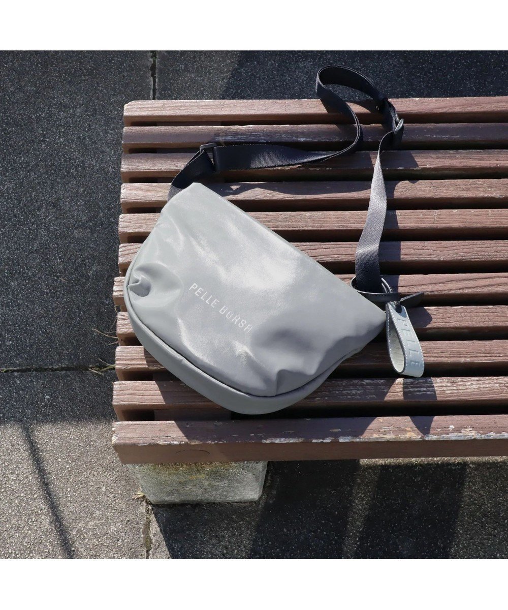 【ペレボルサ/PELLE BORSA】のコンパクトラウンドショルダー Cheers チアーズ 4686 インテリア・キッズ・メンズ・レディースファッション・服の通販 founy(ファニー) 　ファッション　Fashion　レディースファッション　Fashion for Women　コンパクト　Compact, Small Size　抗菌　Antibacterial, Bacteria-Resistant　軽量　Lightweight, Ultra Light　ショルダー　Shoulder, Shoulder Strap　財布　Wallet, Purse　フィット　Fit, Slim Fit　プリント　Print, Printed Pattern　ポケット　Pocket, Pocket Detail　ポーチ　Pouch, Small Case　ラウンド　Round, Round Neck　リラックス　Relax, Relaxed Fit　おすすめ　Recommended / Our Picks　旅行　Travel　エレガント 上品　Elegant　セージ|ID: prp329100004553858 ipo3291000000033681206