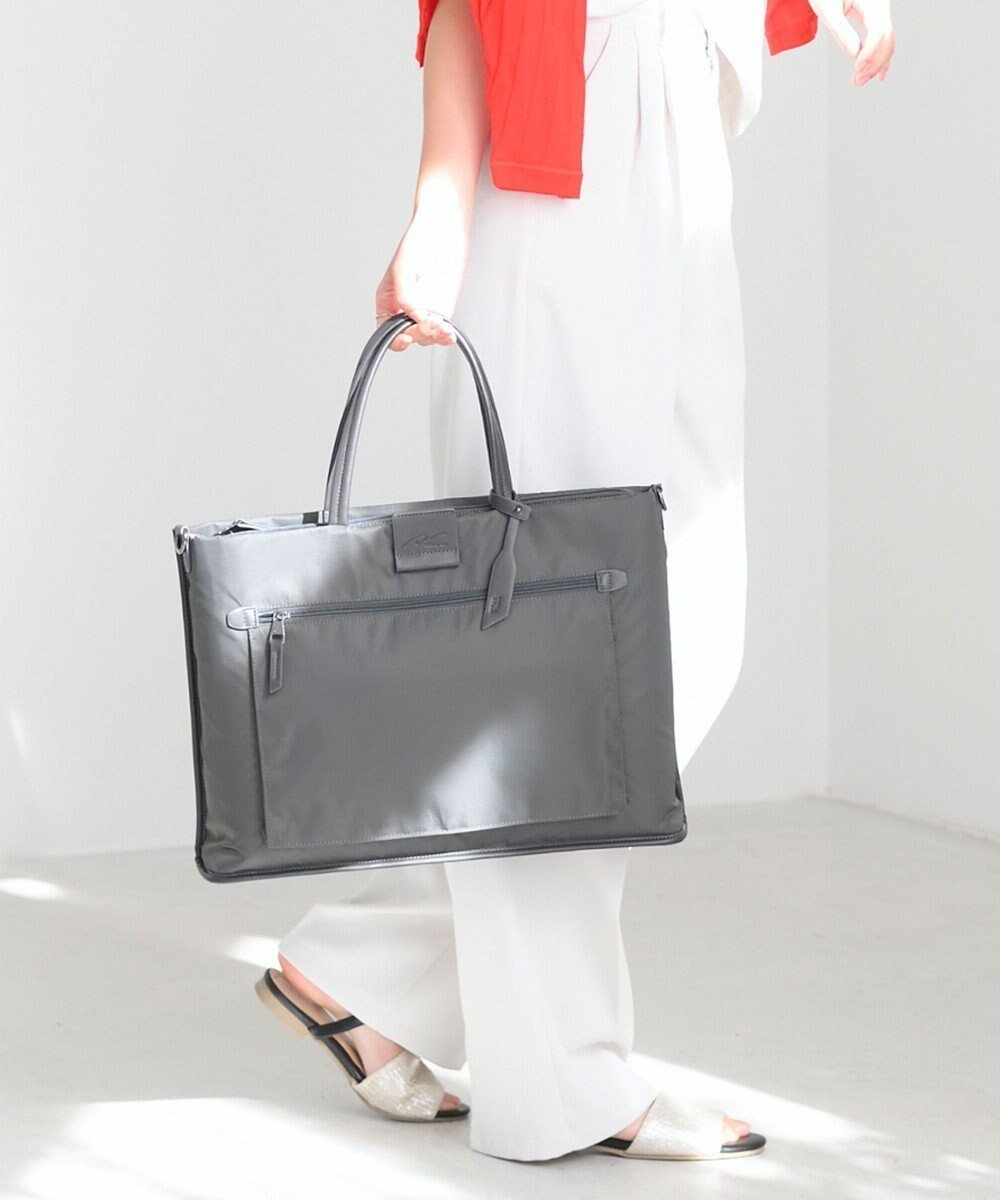 【エースバッグズアンドラゲッジ/ACE BAGS & LUGGAGE】のW .Day/Night スック サポートバッグ PCバッグ 15.6インチPC B4 15183 ダブルアンドデイナイト インテリア・キッズ・メンズ・レディースファッション・服の通販 founy(ファニー) 　ファッション　Fashion　レディースファッション　Fashion for Women　バッグ　Bags　クッション　Cushion, Throw Pillow　ショルダー　Shoulder, Shoulder Strap　ポケット　Pocket, Pocket Detail　リアル　Real, Realistic　リュック　Backpack, Rucksack　ワーク　Workwear, Utility Style　再入荷　Restock / Back in Stock　スーツケース キャリーケース　Suitcase / Carry Case　ビジネス 仕事 通勤　Business / Work / Commuting　ダークグレー|ID: prp329100004553941 ipo3291000000032576285