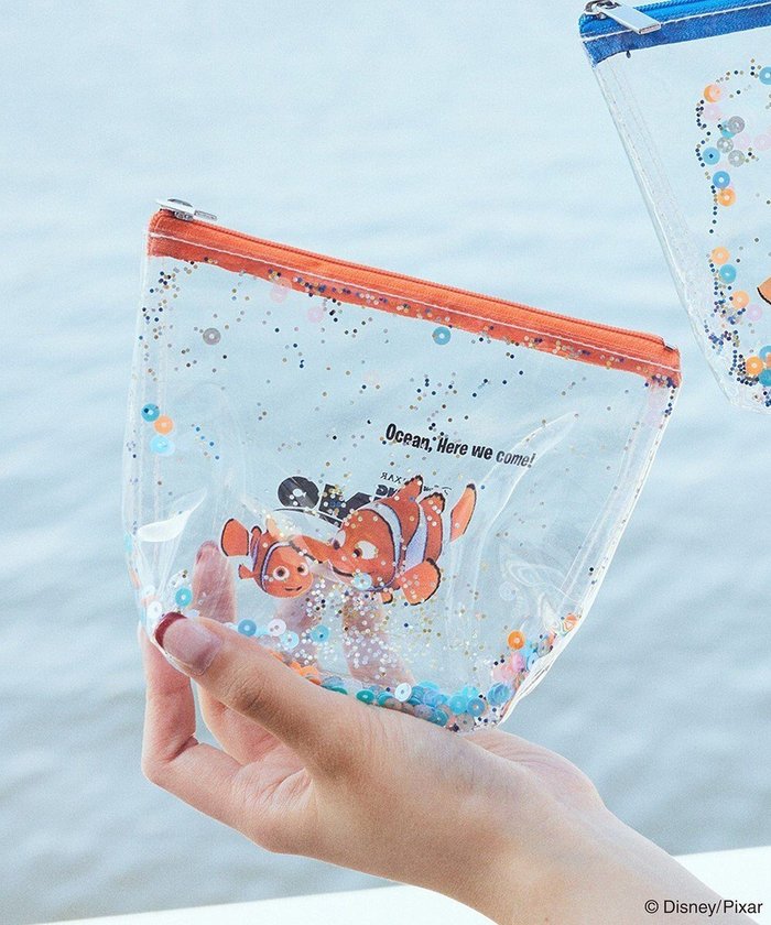 【アースミュージックアンドエコロジー/earth music&ecology】のFinding Nemo/キラキラクリアポーチ インテリア・キッズ・メンズ・レディースファッション・服の通販 founy(ファニー) https://founy.com/ ファッション Fashion レディースファッション Fashion for Women ミニ財布・二つ折り財布 Wallets & Card Cases ポーチ&ミニバッグ Pouches & Mini Bags おすすめ Recommended / Our Picks アクセサリー Fashion Accessories ギフト プレゼント Gift / Present スパンコール Sequins, Sequin Embellishment ポーチ Pouch, Small Case 人気 Popular, Best Seller 財布 Wallet, Purse |ID: prp329100004554174 ipo3291000000032709960
