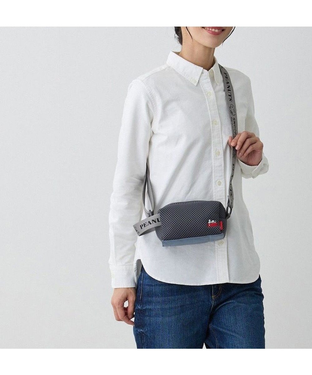 【ルートート/ROOTOTE】の8434【スヌーピー】IP.ベビールー.ウエッファ.ピーナッツ-0K 人気、トレンドファッション・服の通販 founy(ファニー) 　ファッション　Fashion　レディースファッション　Fashion for Women　カメラ　Camera Accessories　ショルダー　Shoulder, Shoulder Strap　財布　Wallet, Purse　ハンカチ　Handkerchief, Hanky　フラップ　Flap, Flap Pocket　ベビー　Baby, Babywear　ベーシック　Basic, Essential　ポケット　Pocket, Pocket Detail　ポーチ　Pouch, Small Case　メッシュ　Mesh, Net Fabric　ワンポイント　One Point, Statement Accent　おすすめ　Recommended / Our Picks　 other-1|ID: prp329100004554313 ipo3291000000032727864