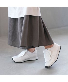 【モード エ ジャコモ/MODE ET JACOMO】のD ICI 取り外し可能キルト付き2WAYスニーカー 人気、トレンドファッション・服の通販 founy(ファニー) ファッション Fashion レディースファッション Fashion for Women キルト Quilt, Quilted Fabric シンプル Simple, Minimal スニーカー Sneakers, Trainers フォルム Silhouette, Form レース Lace, Lace Fabric エレガント 上品 Elegant 旅行 Travel 軽量 Lightweight, Ultra Light |ID:prp329100004554865