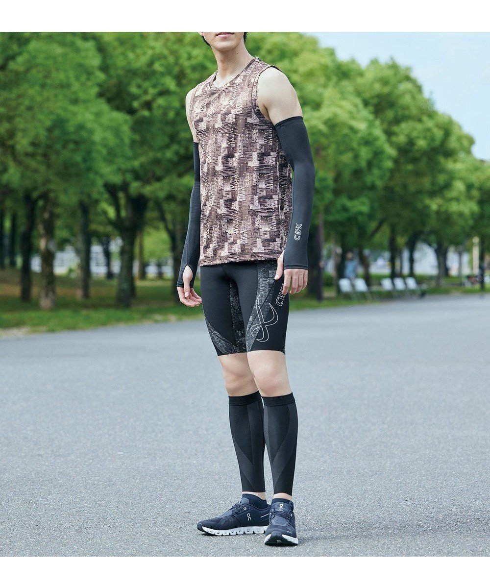 【シーダブリューエックス/CW-X / MEN】の【MEN】 CW-X トップス 【薄軽ランニングシャツ】 ノースリーブ タンクトップ Uネック 吸汗速乾性(本体) メンズ DLO150 /ワコール インテリア・キッズ・メンズ・レディースファッション・服の通販 founy(ファニー) 　ファッション　Fashion　メンズファッション　Fashion for Men　トップス・カットソー　Cut & Sew Tops　メンズシャツ　Shirts　ノースリーブトップス　Sleeveless Tops　タンク　Tank Top, Sleeveless Top　ノースリーブ　Sleeveless, No-Sleeve　プリント　Print, Printed Pattern　メンズ　Men's, Menswear　ランニング　Running, Running Wear, Activewear, Jogging　シルバーグレー|ID: prp329100004555606 ipo3291000000032852046