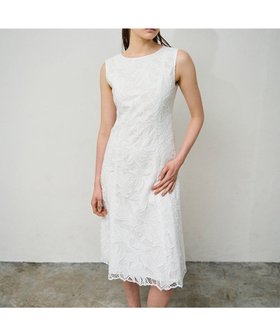 【グレース コンチネンタル/GRACE CONTINENTAL】のケミカルリーフドレス 人気、トレンドファッション・服の通販 founy(ファニー) ファッション Fashion レディースファッション Fashion for Women ワンピース Dresses フォーマル・パーティードレス・結婚式用ドレス Elegant & Casual Dresses コンシャス Conscious, Bodycon スカラップ Scallop, Scalloped Edge ドレス Dress, One-Piece レース Lace, Lace Fabric エレガント 上品 Elegant 夏 Summer 春 Spring S/S・春夏 SS, Spring/Summer, Warm Season |ID:prp329100004555650
