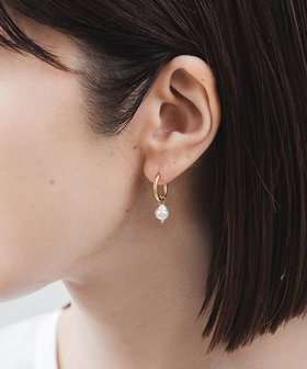 【ピッシェアンス/Pisceans】の【2way】ドロップパールフープピアス 人気、トレンドファッション・服の通販 founy(ファニー) ファッション Fashion レディースファッション Fashion for Women アクセサリー Fashion Accessories イヤリング Earrings オケージョン Occasion Wear ガラス Glass, Glassware シンプル Simple, Minimal 定番 Standard, Basic Item パール Pearl, Pearl Accent フォルム Silhouette, Form フープ Hoop, Hoop Earrings おすすめ Recommended / Our Picks セレモニー Ceremony ギフト プレゼント Gift / Present 入学式 Entrance Ceremony 卒業式 Graduation Ceremony 結婚式 Wedding 披露宴 Wedding Reception |ID:prp329100004555760