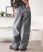 【ウィゴー/WEGO】の刺繍ロゴバレルレッグパンツ デニムブラック|ID: prp329100004555977 ipo3291000000032258554