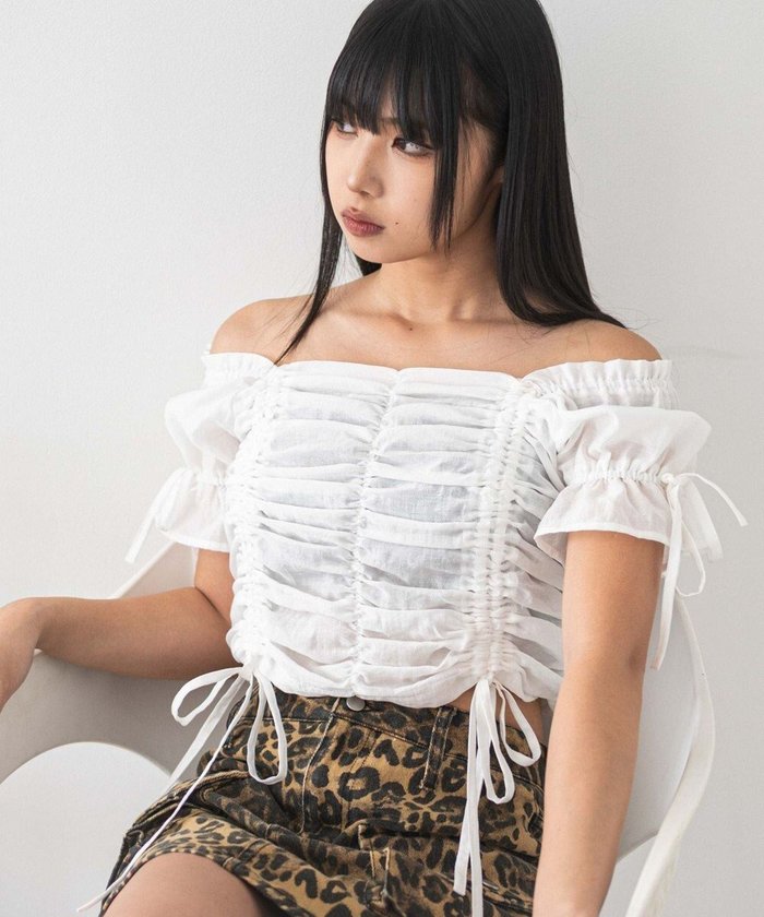 【ウィゴー/WEGO】の2WAYドロストブラウス インテリア・キッズ・メンズ・レディースファッション・服の通販 founy(ファニー) https://founy.com/ ファッション Fashion レディースファッション WOMEN トップス・カットソー Tops/Tshirt シャツ/ブラウス Shirts/Blouses オフショル Off Shoulder 春 Spring 秋 Autumn/Fall ギャザー Gather シャーリング Shirring スマホ Smartphone デニム Denim トレンド Trend フェミニン Feminine リボン Ribbon 冬 Winter S/S・春夏 Ss・Spring/Summer 夏 Summer |ID: prp329100004555982 ipo3291000000032200524