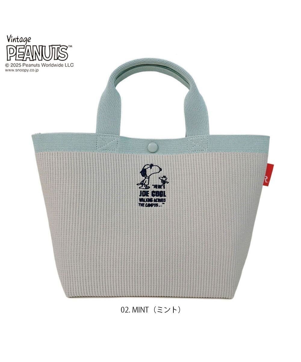 【ルートート/ROOTOTE】の8435【スヌーピー】IP.デリ.ルフル.ピーナッツ-0H インテリア・キッズ・メンズ・レディースファッション・服の通販 founy(ファニー) ファッション Fashion レディースファッション Fashion for Women バッグ Bags 洗える Machine Washable カメラ Camera Accessories シンプル Simple, Minimal 財布 Wallet, Purse ドット Polka Dot, Dot Pattern パターン Pattern, Design Print ポケット Pocket, Pocket Detail ポーチ Pouch, Small Case ワンポイント One Point, Statement Accent 02:ミント|ID: prp329100004556020 ipo3291000000033534052