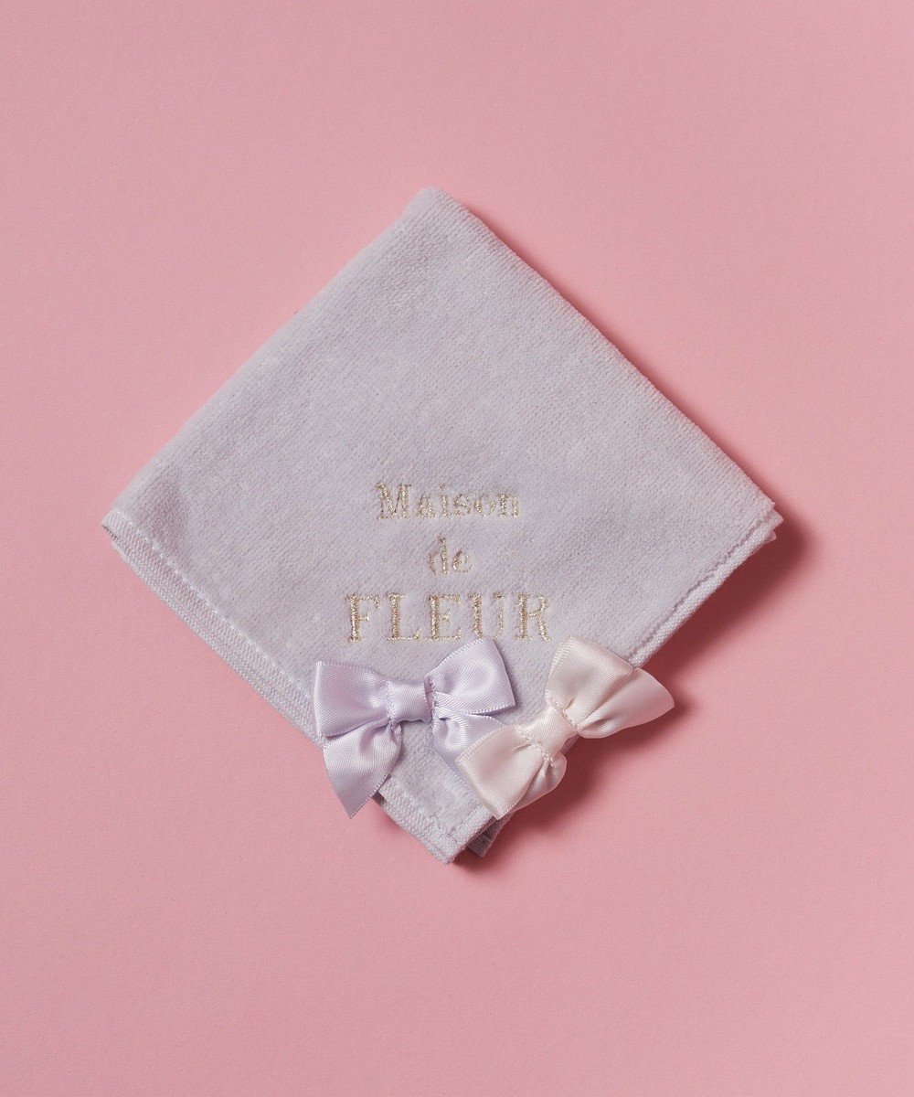 【メゾンドフルール/Maison de FLEUR】のバイカラーリボンタオルハンカチ インテリア・キッズ・メンズ・レディースファッション・服の通販 founy(ファニー) 　ファッション　Fashion　レディースファッション　Fashion for Women　ミニ財布・二つ折り財布　Wallets & Card Cases　おすすめ　Recommended / Our Picks　ギフト プレゼント　Gift / Present　タオル　Towel, Bath Towel　ハンカチ　Handkerchief, Hanky　ハンド　Hand, Handmade　リボン　Ribbon, Bow　エレガント 上品　Elegant　財布　Wallet, Purse　Lilac|ID: prp329100004556042 ipo3291000000032573759