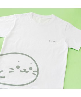 【マザーガーデン/Mother garden / GOODS】のしろたん Tシャツ 半袖《前後でつながる柄》 ユニセックス 人気、トレンドファッション・服の通販 founy(ファニー) カットソー Cut And Sew ガーデン Garden キャラクター Character ギフト プレゼント Gift Present メンズ Mens 半袖 Short Sleeve 夏 Summer S/S・春夏 Ss・Spring/Summer A/W・秋冬 Aw・Autumn/Winter・Fw・Fall-Winter |ID:prp329100004556796