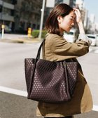 【ミヤビヤ/MIYABIYA】のLAQUOH【撥水加工】篭目柄エンボスボンディングトートL 人気、トレンドファッション・服の通販 founy(ファニー) ファッション Fashion レディースファッション Fashion for Women バッグ Bags シンプル Simple, Minimal パターン Pattern, Design Print ポケット Pocket, Pocket Detail ビジネス 仕事 通勤 Business / Work / Commuting thumbnail チョコレート|ID: prp329100004556859 ipo3291000000033681627