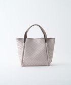 【ミヤビヤ/MIYABIYA】のLAQUOH【撥水加工】篭目柄エンボスボンディングトートL 人気、トレンドファッション・服の通販 founy(ファニー) ファッション Fashion レディースファッション Fashion for Women バッグ Bags シンプル Simple, Minimal パターン Pattern, Design Print ポケット Pocket, Pocket Detail ビジネス 仕事 通勤 Business / Work / Commuting thumbnail ライトグレー|ID: prp329100004556859 ipo3291000000033681630