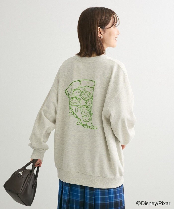 【グリーンパークス/Green Parks】のトイストーリー/ピザフロッキープルオーバー インテリア・キッズ・メンズ・レディースファッション・服の通販 founy(ファニー) https://founy.com/ ファッション Fashion レディースファッション Fashion for Women トップス・カットソー Cut & Sew Tops シャツ・ブラウス・オフィスカジュアル Elegant Blouses & Button-Ups ロングTシャツ・Tシャツ Longline T-Shirts & Tees カジュアルプルオーバー・ニットトップス Pullovers & Knit Tops / Casual Pullovers カットソー・ベーシックTシャツ Cut-and-Sewn Tops / Stretch Tees & Basics カットソー Cut and Sewn Top シンプル Simple, Minimal スウェット / スエット Sweatshirt, Sweatwear フォルム Silhouette, Form ポケット Pocket, Pocket Detail モチーフ Motif, Design Theme ルーズ Loose, Oversized A/W・秋冬 Autumn/Winter |ID: prp329100004556869 ipo3291000000032603745