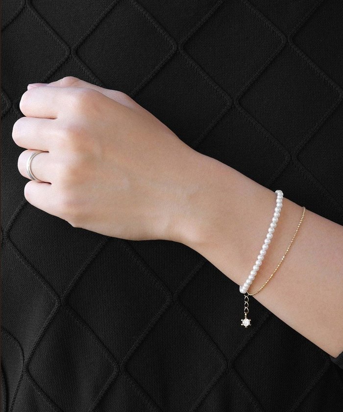 【トッカ/TOCCA】のBIJOUX BABY PEARL BRACELET ブレスレット インテリア・キッズ・メンズ・レディースファッション・服の通販 founy(ファニー) https://founy.com/ ファッション Fashion レディースファッション Fashion for Women ジュエリー Jewelry チェーン＆カフブレスレット Cuff & Chain Bracelets 2025年 2025 2025春夏・S/S Spring/Summer 2025 SS25 アクセサリー Fashion Accessories ガラス Glass, Glassware シンプル Simple, Minimal セレモニー Ceremony チェーン Chain, Chain Strap デニム Denim, Jeans Material ドレス Dress, One-Piece パール Pearl, Pearl Accent ブレスレット Bracelet, Wristband ベビー Baby, Babywear エレガント 上品 Elegant 夏 Summer S/S・春夏 SS, Spring/Summer, Warm Season |ID: prp329100004556948 ipo3291000000033630752