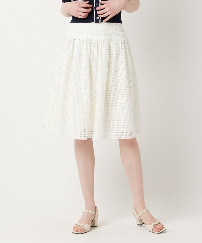 【トッカ/TOCCA】の【消臭・洗える】BEACH VOLLEYBALL スカート インテリア・キッズ・メンズ・レディースファッション・服の通販 founy(ファニー) https://founy.com/ ファッション Fashion レディースファッション Fashion for Women スカート Skirts 2024年 2024 2024春夏・S/S Spring/Summer 2024 SS24 ギャザー Gathered, Ruffled シンプル Simple, Minimal スクエア Square, Square Shape ビーチ Beach, Seaside フレア Flare, Flared ラッセル Raschel, Raschel Lace レース Lace, Lace Fabric 夏 Summer 春 Spring S/S・春夏 SS, Spring/Summer, Warm Season 洗える Machine Washable ビジネス 仕事 通勤 Business / Work / Commuting |ID: prp329100004557111 ipo3291000000034253850