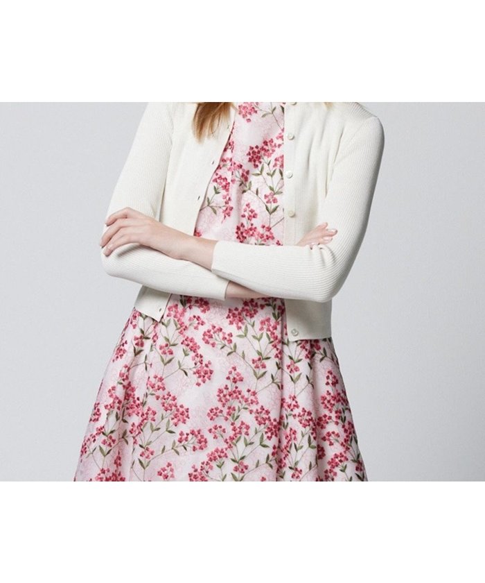 【トッカ/TOCCA】の【洗える】SILK RIB CARDIGAN カーディガン インテリア・キッズ・メンズ・レディースファッション・服の通販 founy(ファニー) https://founy.com/ ファッション Fashion レディースファッション Ladies' Fashion Online トップス・カットソー Tops/Tshirt カーディガン Cardigans カーディガン Cardigan シルク Silk 夏 Summer S/S・春夏 Ss・Spring/Summer 洗える Washable A/W・秋冬 Aw・Autumn/Winter・Fw・Fall-Winter |ID: prp329100004558006 ipo3291000000032650119