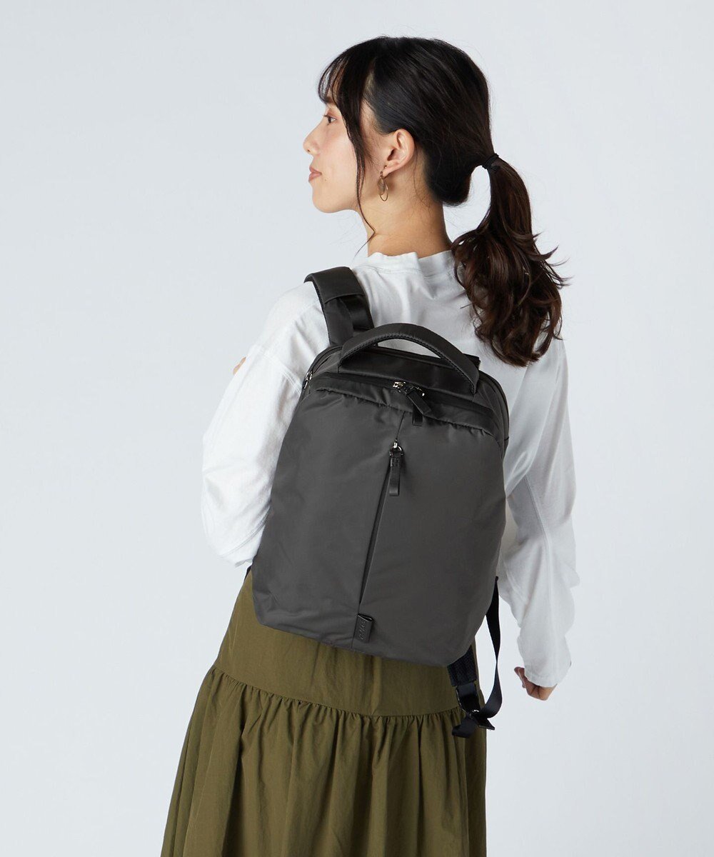 【イザック/Y'SACCS】のWELLBA リュックサック Sサイズ インテリア・キッズ・メンズ・レディースファッション・服の通販 founy(ファニー) 　ファッション　Fashion　レディースファッション　Fashion for Women　バッグ　Bags　シンプル　Simple, Minimal　リュック　Backpack, Rucksack　グレー|ID: prp329100004558225 ipo3291000000034266274