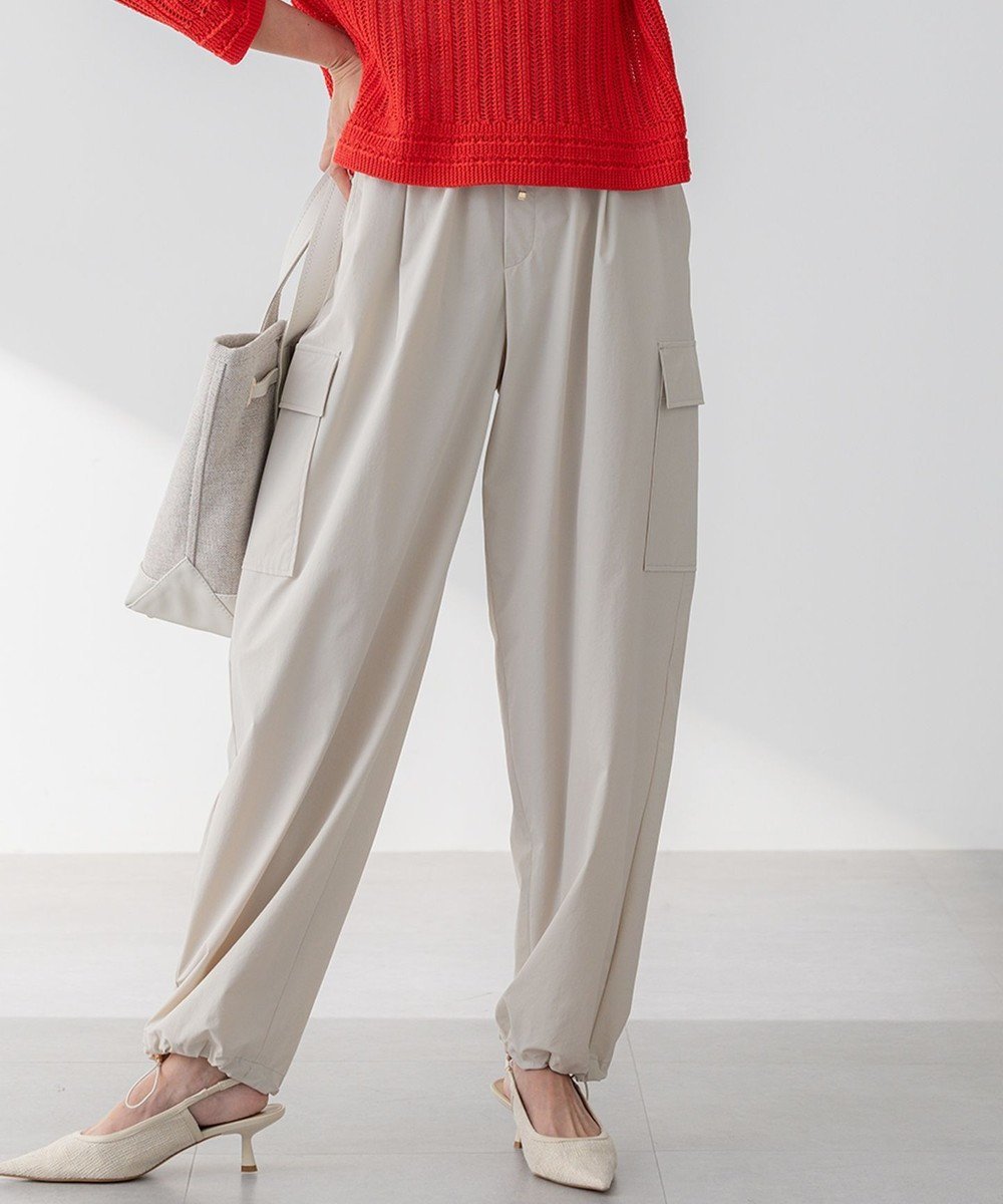 【23区/NIJYUSANKU】の【撥水加工/洗える】ナイロン2WAYストレッチ パラシュート パンツ インテリア・キッズ・メンズ・レディースファッション・服の通販 founy(ファニー) 　ファッション　Fashion　レディースファッション　Fashion for Women　パンツ　Pants & Trousers　2025年　2025　2025春夏・S/S　Spring/Summer 2025 SS25　ストレッチ　Stretch, Stretchy Fabric　トレンド　Trend, Trending Now　フラット　Flat, Flat Shoes　ポケット　Pocket, Pocket Detail　ワイド　Wide, Wide Fit　人気　Popular, Best Seller　夏　Summer　春　Spring　S/S・春夏　SS, Spring/Summer, Warm Season　洗える　Machine Washable　ベージュ系|ID: prp329100004558299 ipo3291000000032663511