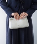 【23区/NIJYUSANKU】の【APPLAUDIR】クラッチバッグ 人気、トレンドファッション・服の通販 founy(ファニー) ファッション Fashion レディースファッション Fashion for Women バッグ Bags 2025年 2025 2025春夏・S/S Spring/Summer 2025 SS25 エレガント 上品 Elegant クラッチ Clutch, Clutch Bag シルバー Silver, Metallic Silver ダブル Double, Double-Breasted チェーン Chain, Chain Strap パーティ Party, Party Style プレート Plate, Dish マグネット Magnet, Magnetic Closure メタル Metal, Metal Parts 夏 Summer S/S・春夏 SS, Spring/Summer, Warm Season 結婚式 Wedding thumbnail シルバー系|ID: prp329100004558381 ipo3291000000032772117