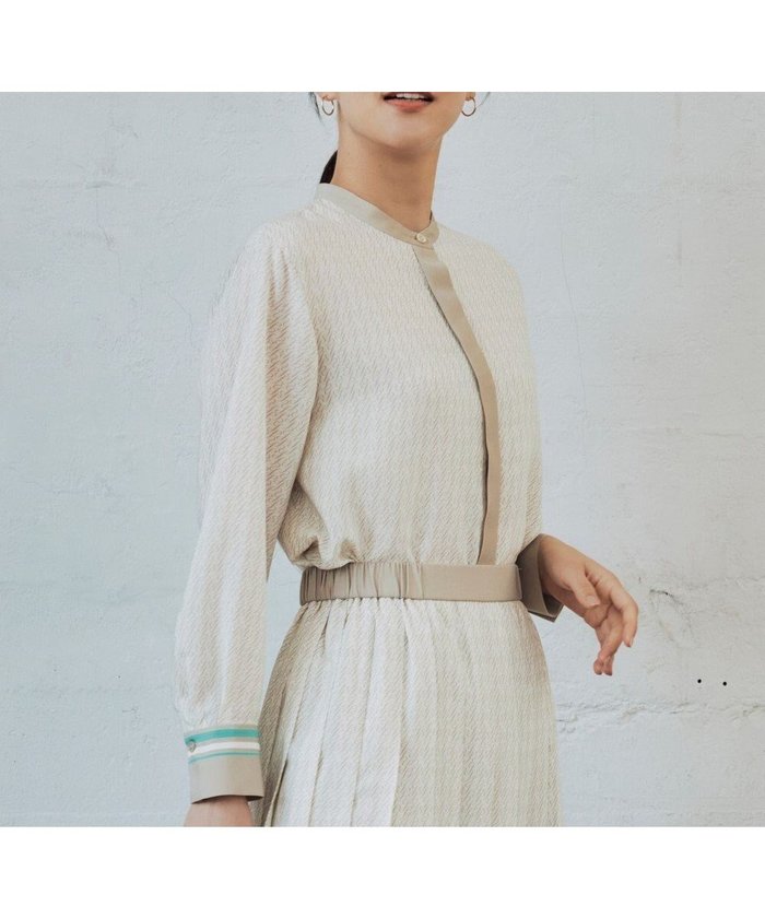 【自由区/JIYU-KU】の【セットアップ対応・洗える】モノグラムプリント ブラウス インテリア・キッズ・メンズ・レディースファッション・服の通販 founy(ファニー) https://founy.com/ ファッション Fashion レディースファッション Fashion for Women トップス・カットソー Cut & Sew Tops シャツ・ブラウス・オフィスカジュアル Elegant Blouses & Button-Ups セットアップ Matching Sets レディーストップス・ブラウス Tops & Blouses / Assorted Women's Tops おすすめ Recommended / Our Picks カフス Cuff Design クラシック Classic, Timeless Style コンパクト Compact, Small Size セットアップ Set-Up, Coordinated Outfit プリント Print, Printed Pattern 夏 Summer 春 Spring S/S・春夏 SS, Spring/Summer, Warm Season 洗える Machine Washable 無地 Plain, Solid Color |ID: prp329100004558531 ipo3291000000034355225