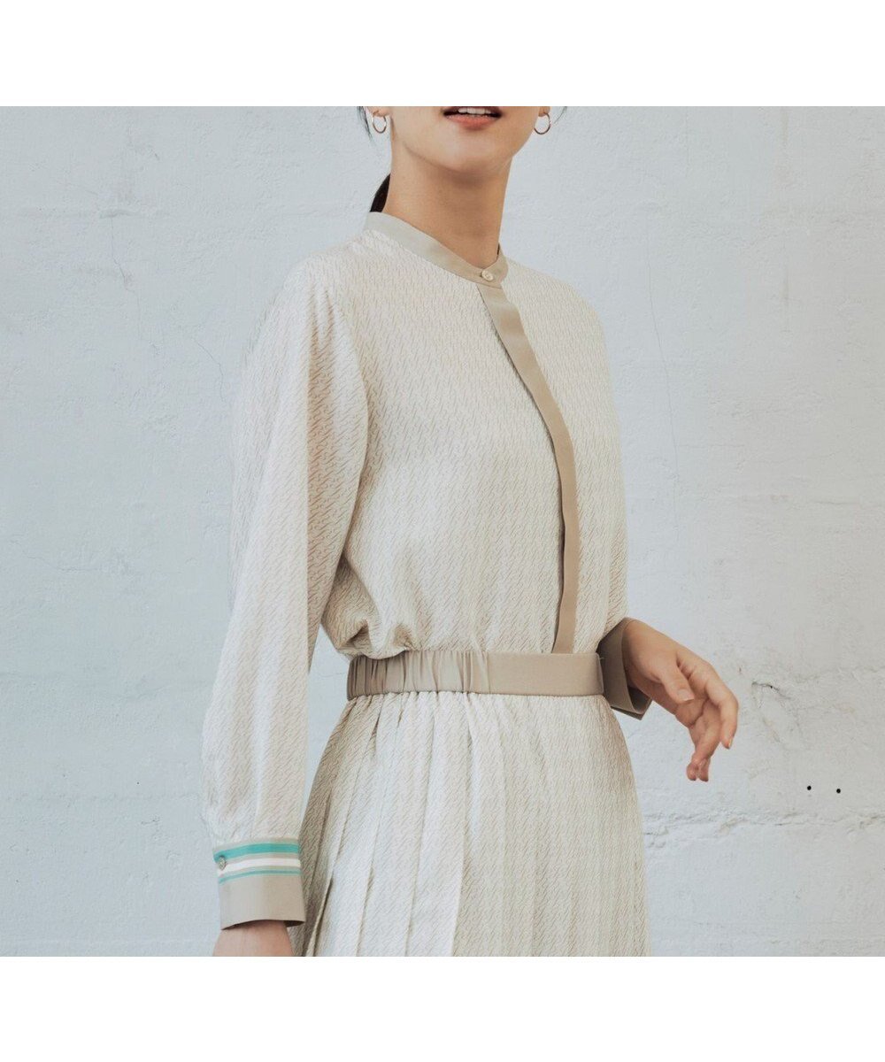 【自由区/JIYU-KU】の【セットアップ対応・洗える】モノグラムプリント ブラウス インテリア・キッズ・メンズ・レディースファッション・服の通販 founy(ファニー) ファッション Fashion レディースファッション Fashion for Women トップス・カットソー Cut & Sew Tops シャツ・ブラウス・オフィスカジュアル Elegant Blouses & Button-Ups セットアップ Matching Sets レディーストップス・ブラウス Tops & Blouses / Assorted Women's Tops おすすめ Recommended / Our Picks カフス Cuff Design クラシック Classic, Timeless Style コンパクト Compact, Small Size セットアップ Set-Up, Coordinated Outfit プリント Print, Printed Pattern 夏 Summer 春 Spring S/S・春夏 SS, Spring/Summer, Warm Season 洗える Machine Washable 無地 Plain, Solid Color オフ×ベージュ|ID: prp329100004558531 ipo3291000000034355230