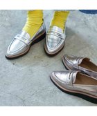 【モード エ ジャコモ/MODE ET JACOMO】のcarino 【レイン】ポインテッドコインローファー 人気、トレンドファッション・服の通販 founy(ファニー) ファッション Fashion レディースファッション Fashion for Women 厚底 Platform Shoes クラシカル Classical, Vintage-Inspired 軽量 Lightweight, Ultra Light シンプル Simple, Minimal スタイリッシュ Stylish, Fashionable スタンダード Standard, Basic トレンド Trend, Trending Now ベーシック Basic, Essential マニッシュ Mannish, Boyish モダン Modern, Contemporary レイン Rain, Rainproof おすすめ Recommended / Our Picks thumbnail シルバー|ID: prp329100004558625 ipo3291000000033414174