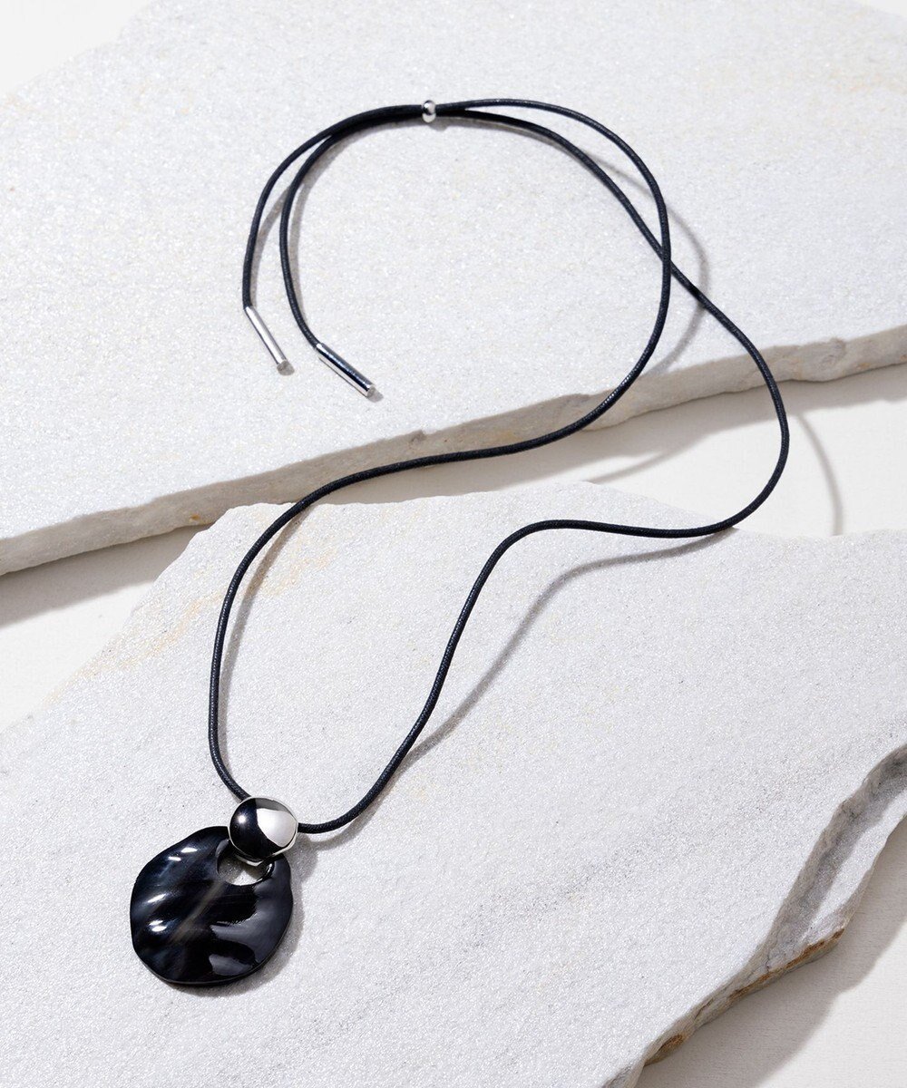 【23区/NIJYUSANKU】の【Oggi4月号掲載】ラウンドホーン ネックレス インテリア・キッズ・メンズ・レディースファッション・服の通販 founy(ファニー) 　雑誌掲載アイテム　Magazine Picks & Fashion Features　ファッション雑誌　Fashion Magazines　オッジ　Oggi　ファッション　Fashion　レディースファッション　Fashion for Women　ジュエリー　Jewelry　ネックレス　Necklaces & Pendants　2024年　2024　2024春夏・S/S　Spring/Summer 2024 SS24　4月号　April Issue　アクセサリー　Fashion Accessories　サークル　Circle, Round Design　ネックレス　Necklace, Pendant Necklace　ラウンド　Round, Round Neck　夏　Summer　S/S・春夏　SS, Spring/Summer, Warm Season　雑誌　Magazine, Fashion Magazine　ブラック系|ID: prp329100004558636 ipo3291000000034222024