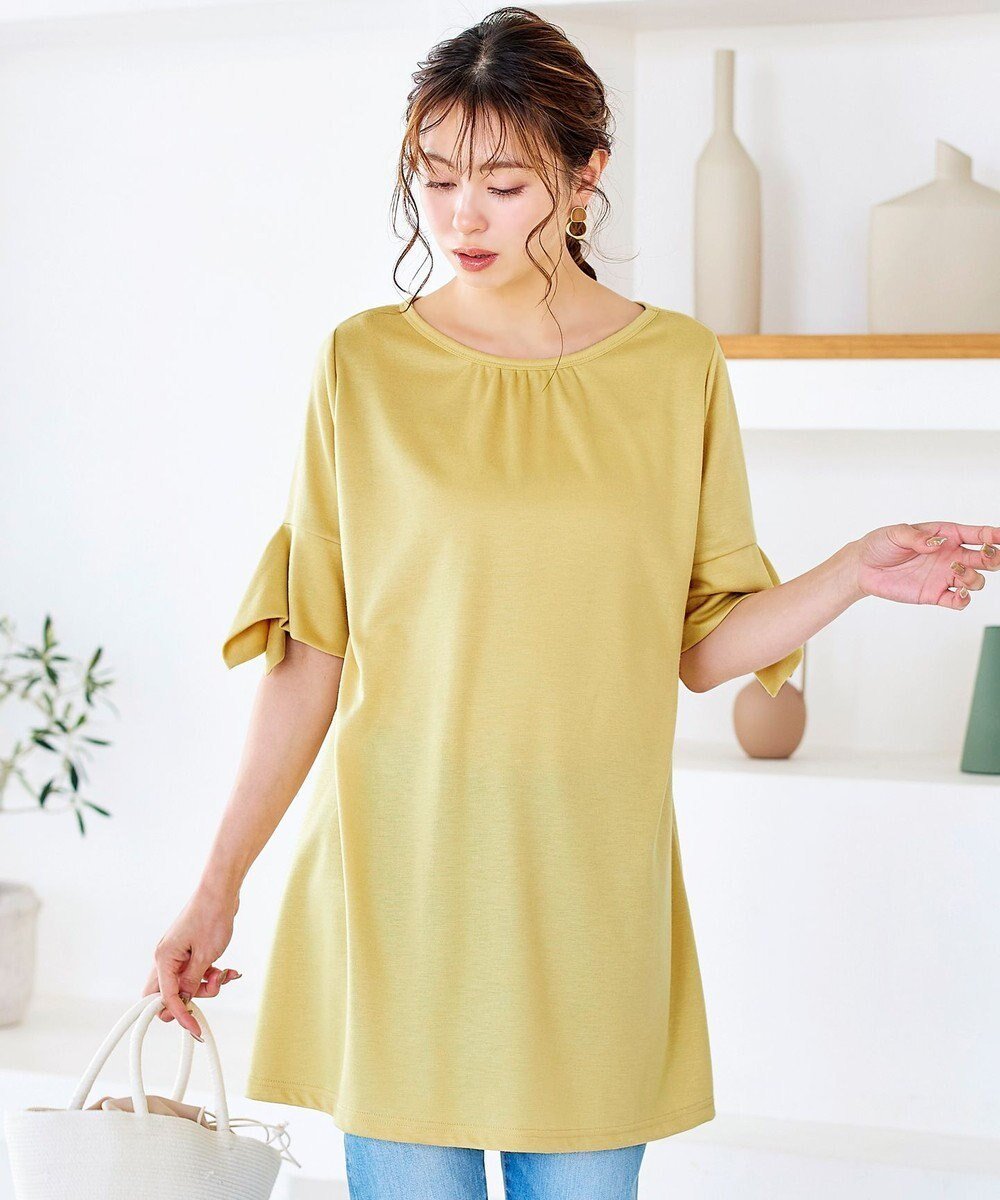 【ティアクラッセ/Tiaclasse】の【洗える】フレアカフスポンチチュニックブラウス インテリア・キッズ・メンズ・レディースファッション・服の通販 founy(ファニー) 　ファッション　Fashion　レディースファッション　Fashion for Women　トップス・カットソー　Cut & Sew Tops　シャツ・ブラウス・オフィスカジュアル　Elegant Blouses & Button-Ups　ウォッシャブル　Machine Washable　春　Spring　洗える　Machine Washable　カットソー　Cut and Sewn Top　カフス　Cuff Design　カーディガン　Cardigan, Knitwear　チュニック　Tunic, Long Top　フェミニン　Feminine, Girly　フレア　Flare, Flared　ポケット　Pocket, Pocket Detail　無地　Plain, Solid Color　ラウンド　Round, Round Neck　リボン　Ribbon, Bow　S/S・春夏　SS, Spring/Summer, Warm Season　再入荷　Restock / Back in Stock　夏　Summer　新作・新入荷　New Arrivals / New In　ビジネス 仕事 通勤　Business / Work / Commuting　イエロー|ID: prp329100004558997 ipo3291000000034696213