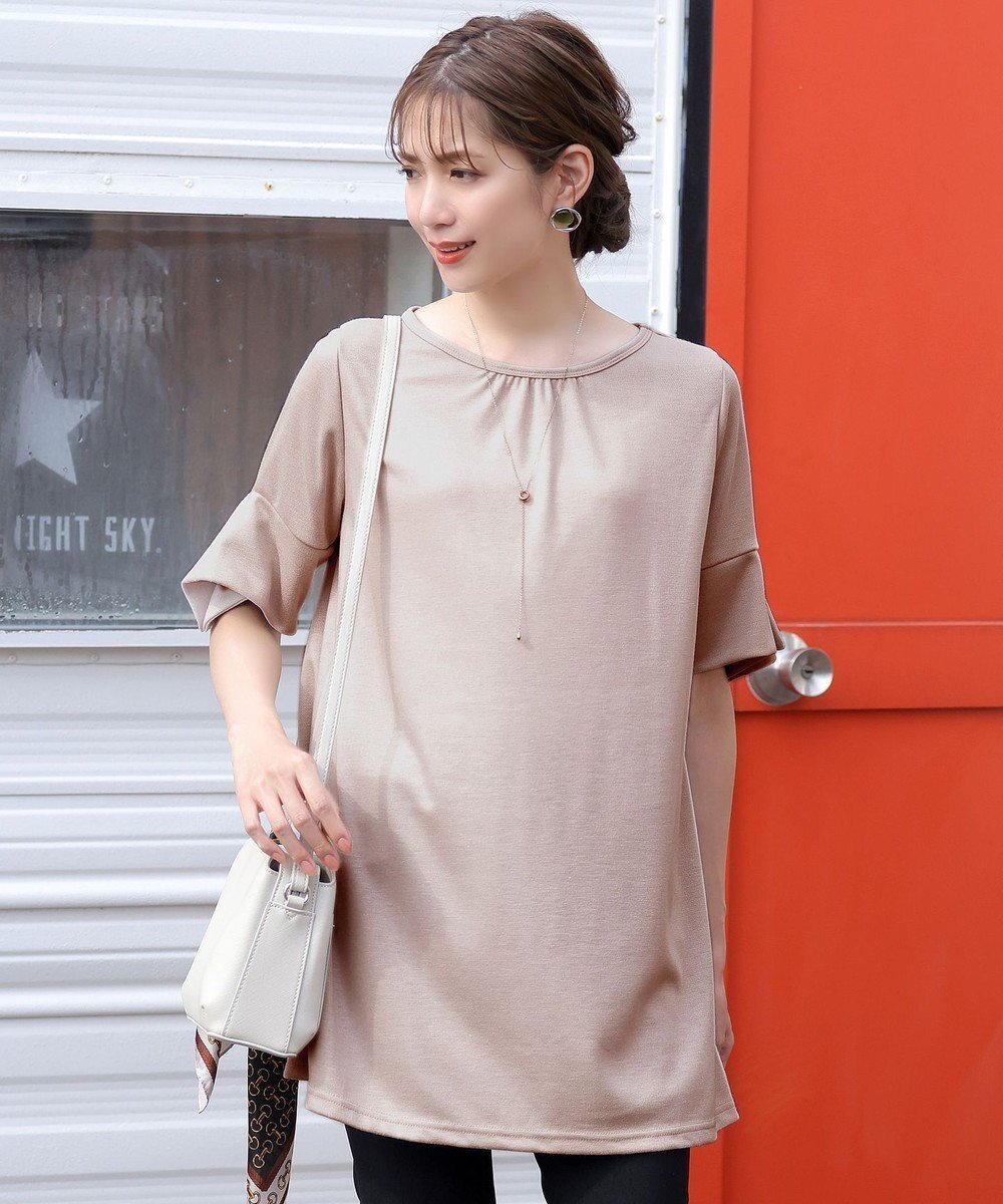 【ティアクラッセ/Tiaclasse】の【洗える】フレアカフスポンチチュニックブラウス インテリア・キッズ・メンズ・レディースファッション・服の通販 founy(ファニー) 　ファッション　Fashion　レディースファッション　Fashion for Women　トップス・カットソー　Cut & Sew Tops　シャツ・ブラウス・オフィスカジュアル　Elegant Blouses & Button-Ups　ウォッシャブル　Machine Washable　春　Spring　洗える　Machine Washable　カットソー　Cut and Sewn Top　カフス　Cuff Design　カーディガン　Cardigan, Knitwear　チュニック　Tunic, Long Top　フェミニン　Feminine, Girly　フレア　Flare, Flared　ポケット　Pocket, Pocket Detail　無地　Plain, Solid Color　ラウンド　Round, Round Neck　リボン　Ribbon, Bow　S/S・春夏　SS, Spring/Summer, Warm Season　再入荷　Restock / Back in Stock　夏　Summer　新作・新入荷　New Arrivals / New In　ビジネス 仕事 通勤　Business / Work / Commuting　グレージュ|ID: prp329100004558997 ipo3291000000034696214