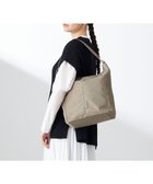 【イザック/Y'SACCS】のツイルナイロン カーブショルダー Mサイズ 人気、トレンドファッション・服の通販 founy(ファニー) ファッション Fashion レディースファッション WOMEN ショルダー Shoulder シンプル Simple スマート Smart ポケット Pocket おすすめ Recommend 旅行 Travel ビジネス 仕事 通勤 Business thumbnail グレージュ|ID: prp329100004560696 ipo3291000000032246043