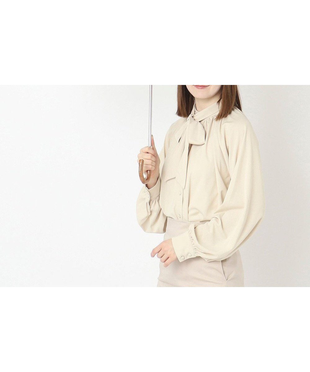 【ムーンバット/MOONBAT】のランバン オン ブルー 晴雨兼用日傘 折りたたみ傘 ドビー×フリル 遮光 遮熱 UV インテリア・キッズ・メンズ・レディースファッション・服の通販 founy(ファニー) 　ファッション　Fashion　レディースファッション　Fashion for Women　レイングッズ・傘・晴雨兼用傘　Umbrellas & Rain Gear　フリル　Frill, Ruffle　ミックス　Mix, Mixed Style　傘　Umbrella, Parasol　日傘　Parasol, UV Umbrella　ベージュ|ID: prp329100004560725 ipo3291000000032696348