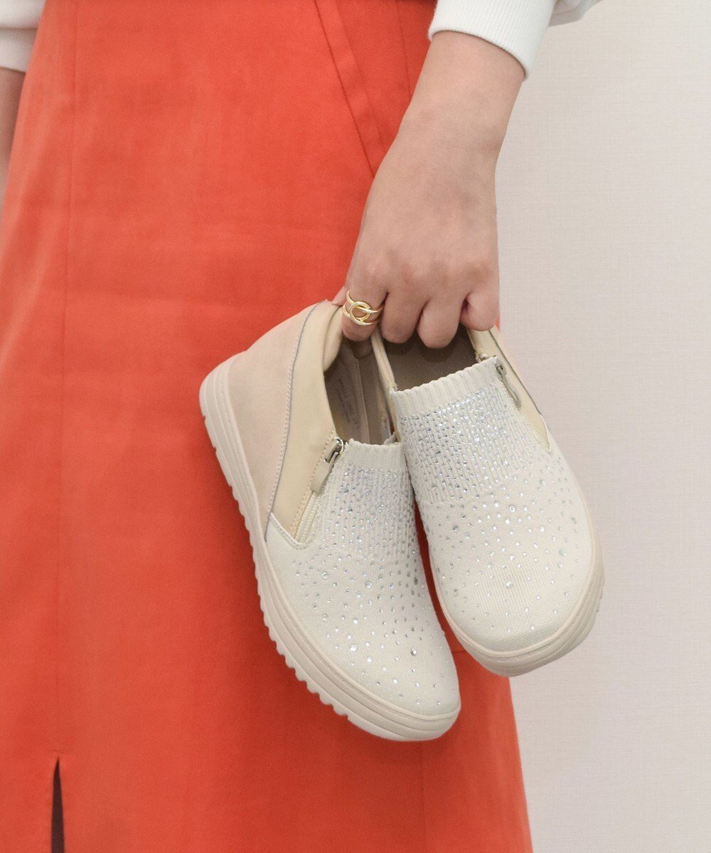 【ブリジット バーキン/Bridget Birkin】の【Round About】ラインストーンインヒールスニーカー 人気、トレンドファッション・服の通販 founy(ファニー) 　ファッション　Fashion　レディースファッション　WOMEN　おすすめ　Recommend　クッション　Cushion　ストーン　Stone　スニーカー　Sneakers　厚底　Platforms　旅行　Travel　 other-1|ID: prp329100004560730 ipo3291000000032246424