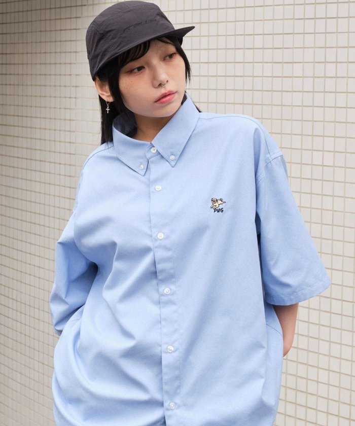 【ウィゴー/WEGO】の【ユニセックス着用ITEM/MLサイズ展開】オックスフォードワンポイントシャツ(SS) インテリア・キッズ・メンズ・レディースファッション・服の通販 founy(ファニー) https://founy.com/ ファッション Fashion レディースファッション Fashion for Women トップス・カットソー Cut & Sew Tops シャツ・ブラウス・オフィスカジュアル Elegant Blouses & Button-Ups 春 Spring カーゴパンツ Cargo Pants, Utility Pants ショート Short, Short Length シンプル Simple, Minimal スマホ Smartphone, Mobile Device デニム Denim, Jeans Material トレンド Trend, Trending Now 定番 Standard, Basic Item 半袖 Short Sleeve, Half Sleeve 無地 Plain, Solid Color ルーズ Loose, Oversized ワンポイント One Point, Statement Accent S/S・春夏 SS, Spring/Summer, Warm Season おすすめ Recommended / Our Picks 夏 Summer |ID: prp329100004562194 ipo3291000000033410176