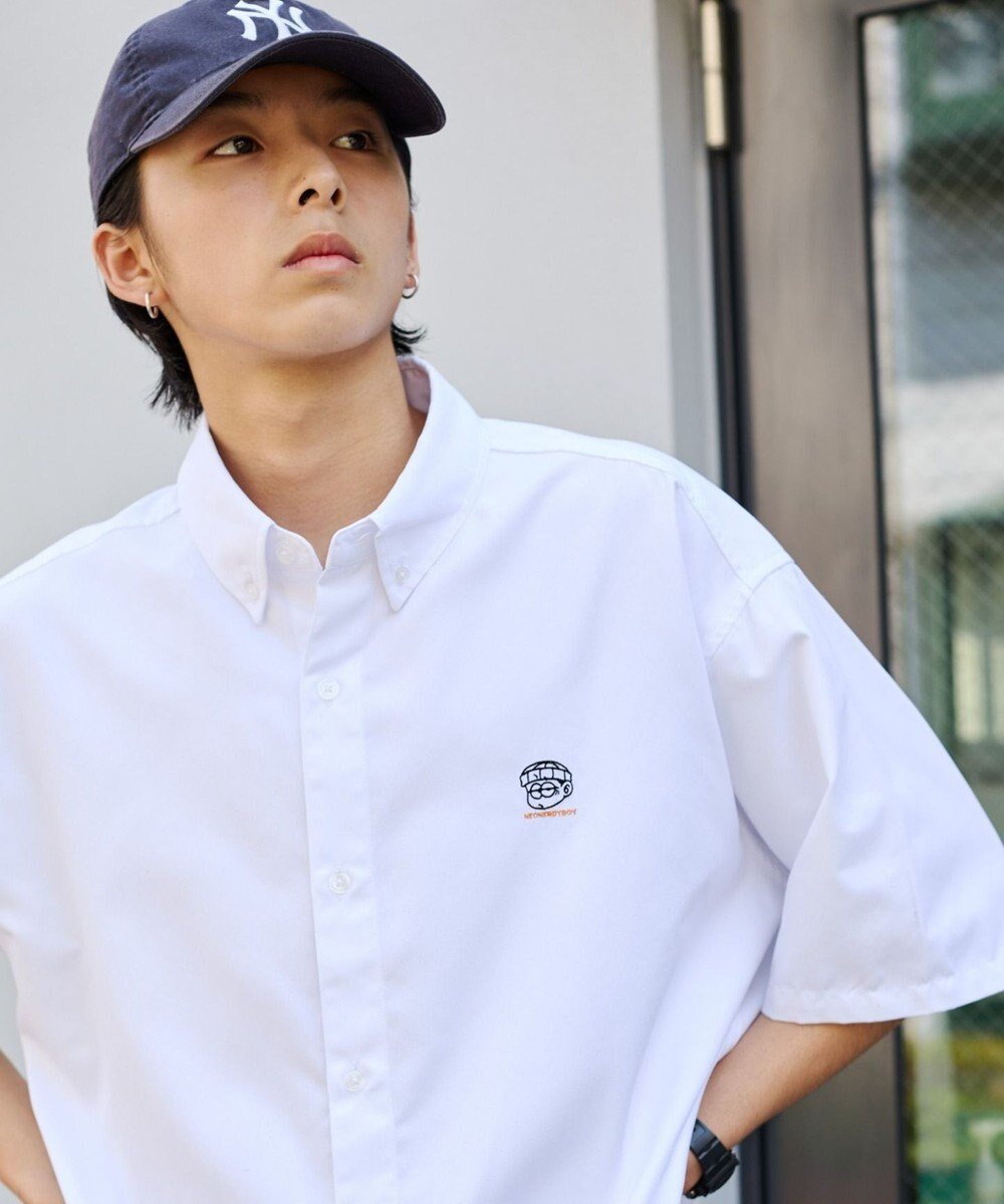 【ウィゴー/WEGO】の【ユニセックス着用ITEM/MLサイズ展開】オックスフォードワンポイントシャツ(SS) インテリア・キッズ・メンズ・レディースファッション・服の通販 founy(ファニー) ファッション Fashion レディースファッション Fashion for Women トップス・カットソー Cut & Sew Tops シャツ・ブラウス・オフィスカジュアル Elegant Blouses & Button-Ups 春 Spring カーゴパンツ Cargo Pants, Utility Pants ショート Short, Short Length シンプル Simple, Minimal スマホ Smartphone, Mobile Device デニム Denim, Jeans Material トレンド Trend, Trending Now 定番 Standard, Basic Item 半袖 Short Sleeve, Half Sleeve 無地 Plain, Solid Color ルーズ Loose, Oversized ワンポイント One Point, Statement Accent S/S・春夏 SS, Spring/Summer, Warm Season おすすめ Recommended / Our Picks 夏 Summer ホワイト|ID: prp329100004562194 ipo3291000000033631582