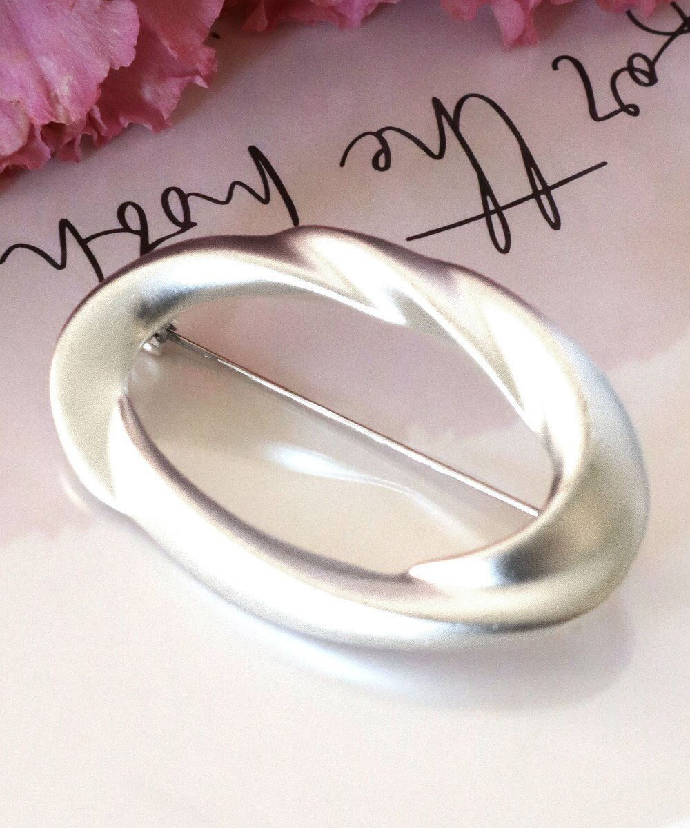 【ティアクラッセ/Tiaclasse】のマットメタルモチーフブローチ インテリア・キッズ・メンズ・レディースファッション・服の通販 founy(ファニー) 　ファッション　Fashion　レディースファッション　Fashion for Women　アクセサリー　Fashion Accessories　オケージョン　Occasion Wear　サークル　Circle, Round Design　シューズ　Shoes, Footwear　シルバー　Silver, Metallic Silver　シンプル　Simple, Minimal　ジャケット　Jacket, Outerwear　スタイリッシュ　Stylish, Fashionable　トレンド　Trend, Trending Now　ブローチ　Brooch, Pin Brooch　マフラー　Scarf, Muffler　メタル　Metal, Metal Parts　ラウンド　Round, Round Neck　再入荷　Restock / Back in Stock　おすすめ　Recommended / Our Picks　エレガント 上品　Elegant　入学式　Entrance Ceremony　卒業式　Graduation Ceremony　新作・新入荷　New Arrivals / New In　結婚式　Wedding　シルバーA|ID: prp329100004562240 ipo3291000000033631868