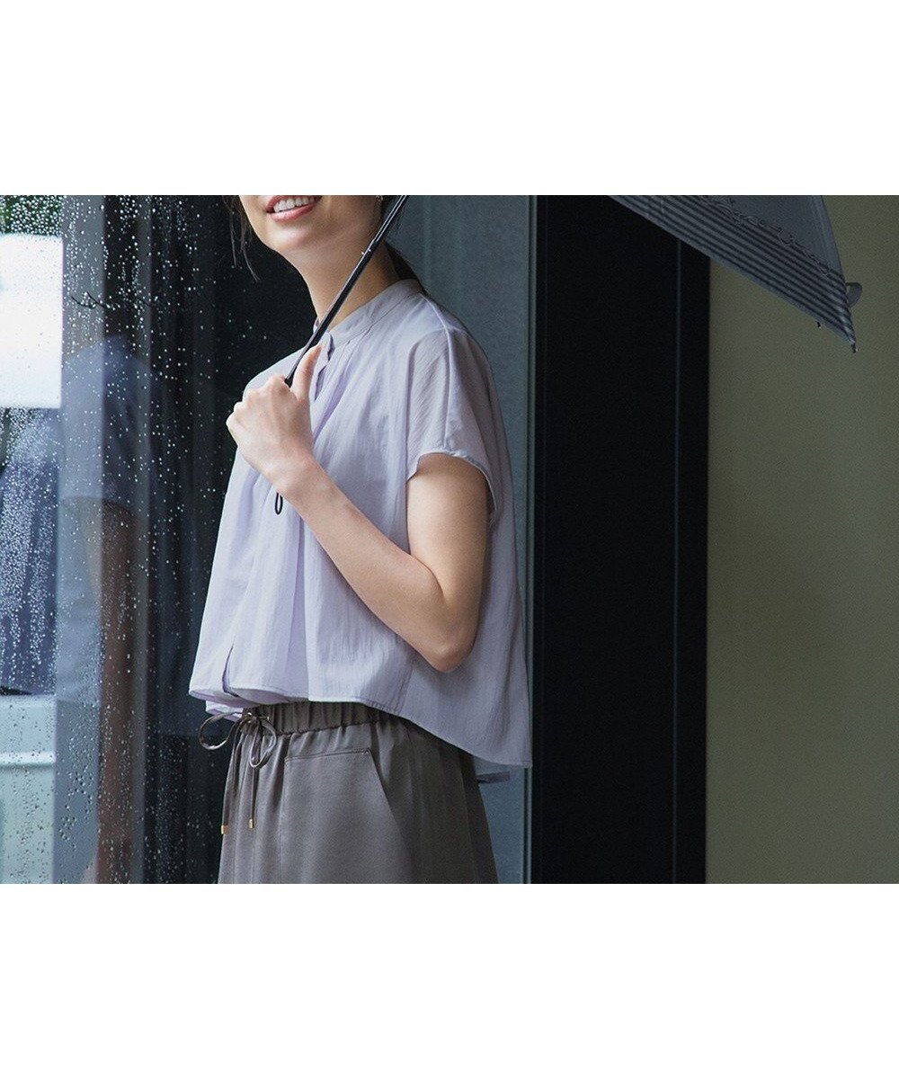 【23区/NIJYUSANKU】の【晴雨兼用/UVカット】ボーダーチェーン柄 折り畳み傘 インテリア・キッズ・メンズ・レディースファッション・服の通販 founy(ファニー) 　ファッション　Fashion　レディースファッション　Fashion for Women　レイングッズ・傘・晴雨兼用傘　Umbrellas & Rain Gear　2025年　2025　2025春夏・S/S　Spring/Summer 2025 SS25　チェーン　Chain, Chain Strap　プリント　Print, Printed Pattern　ボーダー　Border, Stripe　ラップ　Wrap, Wrap Design　エレガント 上品　Elegant　傘　Umbrella, Parasol　夏　Summer　S/S・春夏　SS, Spring/Summer, Warm Season　ライトグレー系|ID: prp329100004562476 ipo3291000000033658614