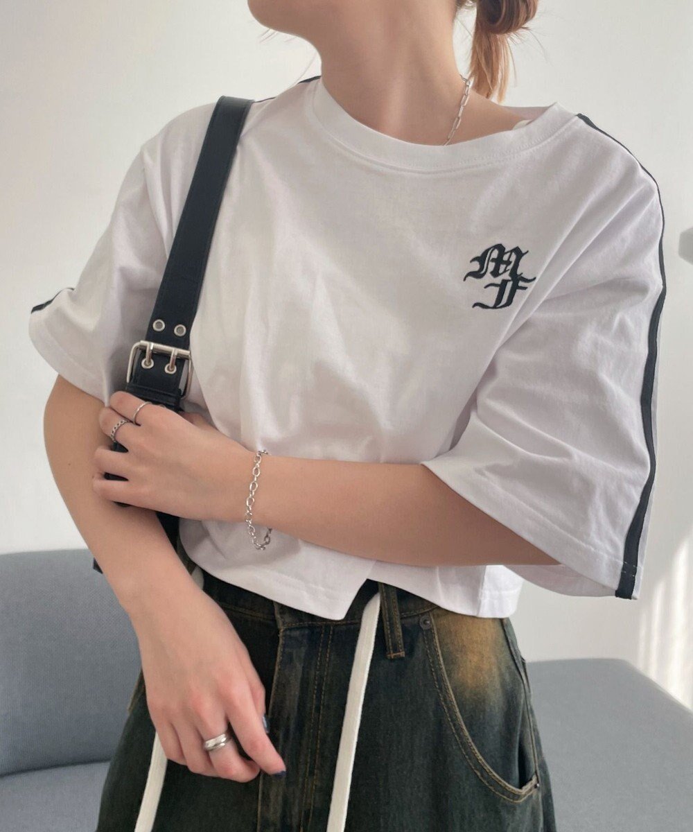 【ウィゴー/WEGO】の2ラインショートT インテリア・キッズ・メンズ・レディースファッション・服の通販 founy(ファニー) 　ファッション　Fashion　レディースファッション　Ladies' Fashion Online　トップス・カットソー　Tops/Tshirt　シャツ/ブラウス　Shirts/Blouses　ロング / Tシャツ　T-Shirts　カットソー　Cut and Sewn　おすすめ　Recommend　カットソー　Cut And Sew　ショート　Short　スポーツ　Sports　トレンド　Trend　ミニスカート　Mini Skirt　再入荷　Restock/Back In Stock/Re Arrival　夏　Summer　春　Spring　S/S・春夏　Ss・Spring/Summer　ホワイト|ID: prp329100004563485 ipo3291000000032603818