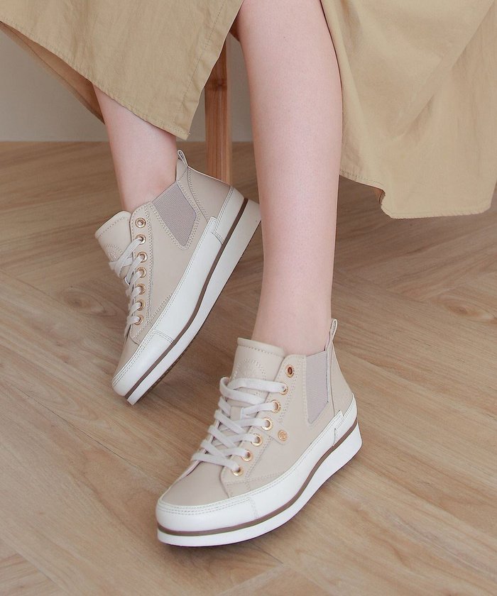 【インター ショシュール/INTER-CHAUSSURES】の【BUSSOLA】撥水サイドゴアミドルカットスニーカー インテリア・キッズ・メンズ・レディースファッション・服の通販 founy(ファニー) https://founy.com/ ファッション Fashion レディースファッション Fashion for Women 抗菌 Antibacterial, Bacteria-Resistant シューズ Shoes, Footwear スニーカー Sneakers, Trainers バランス Balance, Style Balance ミドル Middle Length, Mid Height ライニング Inner Lining, Inner Fabric, Lined ラバー Rubber, Rubber Sole |ID: prp329100004563708 ipo3291000000033679174