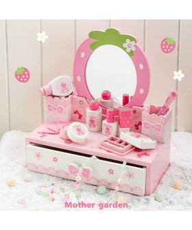 【マザーガーデン/Mother garden / KIDS】の野いちご キューティストロベリー ドレッサー 人気、トレンドファッション・服の通販 founy(ファニー) ファッション Fashion キッズファッション Fashion for Kids アクリル Acrylic Material ガラス Glass, Glassware コンパクト Compact, Small Size ネックレス Necklace, Pendant Necklace 人気 Popular, Best Seller パウダー Powder, Soft Tone ブレスレット Bracelet, Wristband リップ Lip, Lip Motif クリスマス X'mas Christmas / X'mas ギフト プレゼント Gift / Present |ID:prp329100004563722