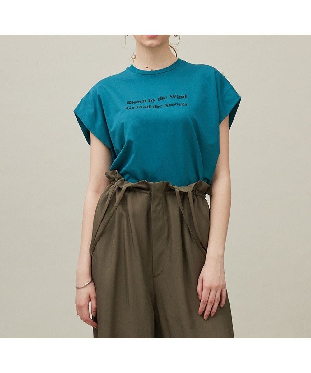 【23区/NIJYUSANKU】の【SACRA】フォールデッドライン ロゴカットソー 人気、トレンドファッション・服の通販 founy(ファニー) 　ファッション　Fashion　レディースファッション　WOMEN　トップス・カットソー　Tops/Tshirt　シャツ/ブラウス　Shirts/Blouses　ロング / Tシャツ　T-Shirts　カットソー　Cut and Sewn　春　Spring　カッティング　Cutting　カットソー　Cut And Sew　クロップド　Cropped　コレクション　Collection　ドレープ　Drape　バランス　Balance　フォルム　Form　プリント　Print　別注　Special Order　ミックス　Mix　ワイド　Wide　S/S・春夏　Ss・Spring/Summer　再入荷　Restock/Back In Stock/Re Arrival　夏　Summer　2024年　2024　2024春夏・S/S　Ss,Spring/Summer,2024　 other-1|ID: prp329100004563770 ipo3291000000032273772