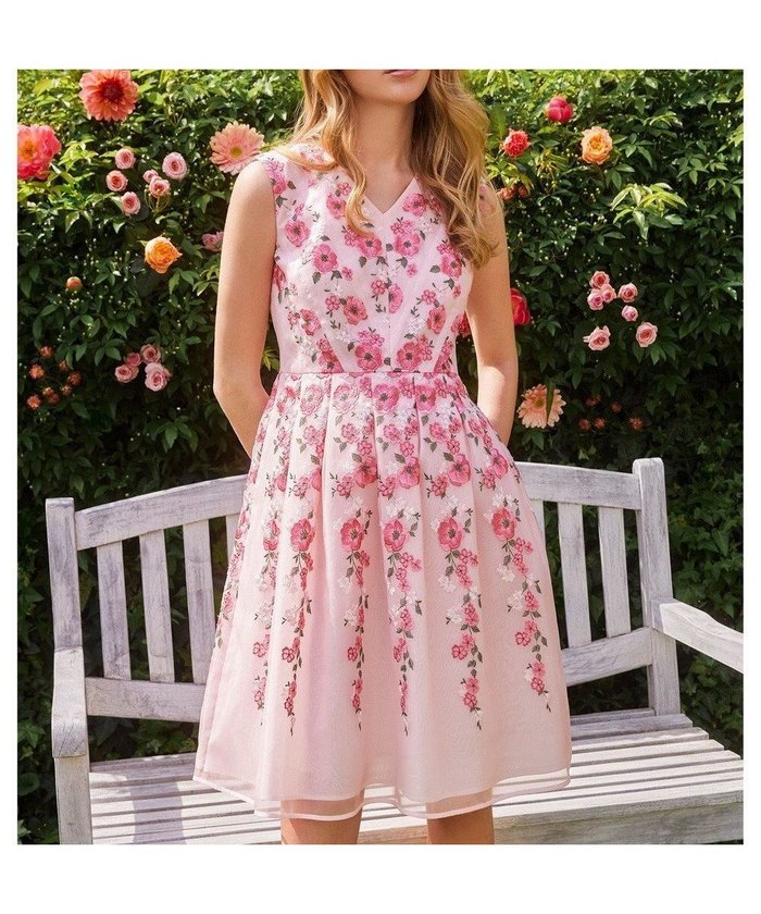 【トッカ/TOCCA】の【洗える・消臭】FRAGRANCE OF ROSE ドレス インテリア・キッズ・メンズ・レディースファッション・服の通販 founy(ファニー) https://founy.com/ ファッション Fashion レディースファッション Ladies' Fashion Online ワンピース Dress ドレス Party Dresses ドレス Dress ローズ Rose 夏 Summer S/S・春夏 Ss・Spring/Summer 洗える Washable A/W・秋冬 Aw・Autumn/Winter・Fw・Fall-Winter |ID: prp329100004563919 ipo3291000000032274972