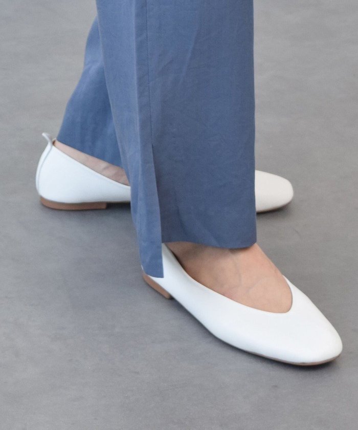 【インター ショシュール/INTER-CHAUSSURES】の【FABIO RUSCONI】ソフトスクエアトウVカットバレエシューズ インテリア・キッズ・メンズ・レディースファッション・服の通販 founy(ファニー) https://founy.com/ ファッション Fashion レディースファッション Fashion for Women イタリア Italy シューズ Shoes, Footwear バレエ Ballet, Ballet Style ベーシック Basic, Essential |ID: prp329100004564364 ipo3291000000033572051