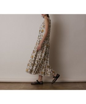 【グレース コンチネンタル/GRACE CONTINENTAL】のティアードロングワンピース 人気、トレンドファッション・服の通販 founy(ファニー) ファッション Fashion レディースファッション Fashion for Women ワンピース Dresses チュール Tulip, Tulip Motif ノースリーブ Sleeveless, No-Sleeve フェミニン Feminine, Girly フラワー Flower, Floral リラックス Relax, Relaxed Fit ロング Long, Long-Length エレガント 上品 Elegant 夏 Summer 春 Spring S/S・春夏 SS, Spring/Summer, Warm Season |ID:prp329100004564557
