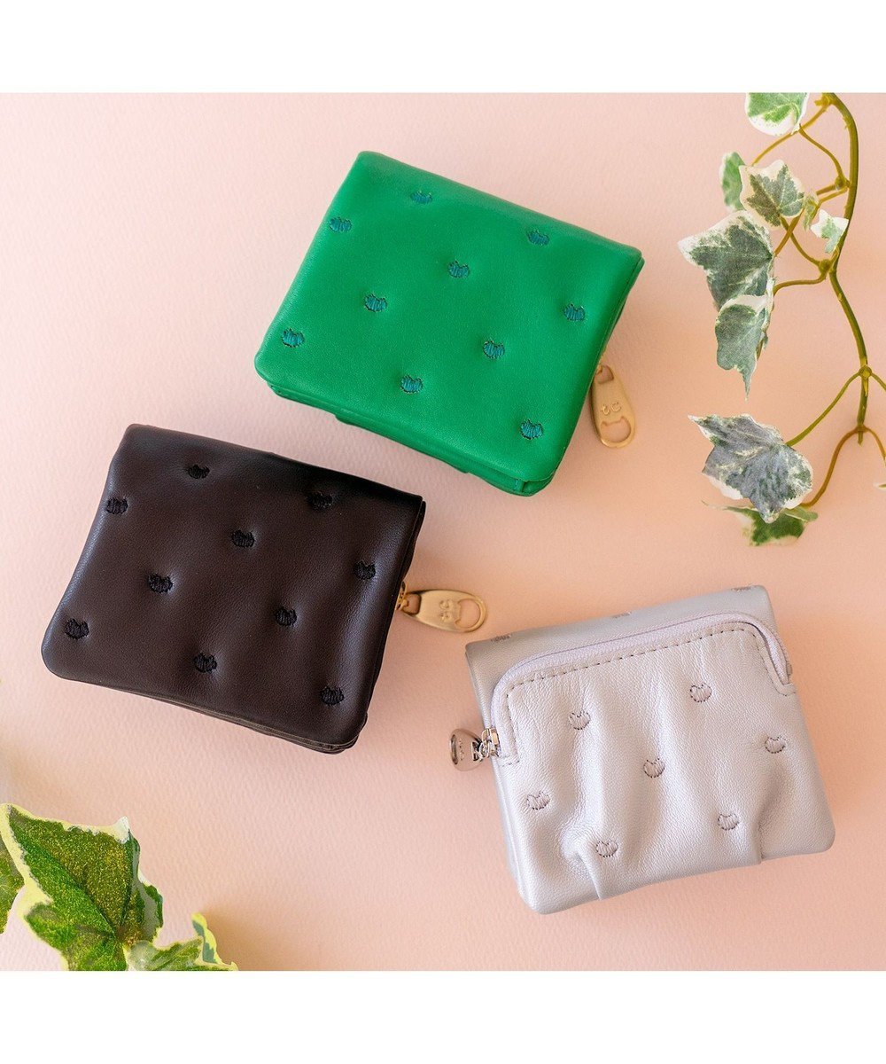 【ツモリチサト キャリー/tsumori chisato CARRY】のぷちネコ 2つ折り財布 ミニ財布 インテリア・キッズ・メンズ・レディースファッション・服の通販 founy(ファニー) 　ファッション　Fashion　レディースファッション　Fashion for Women　ミニ財布・二つ折り財布　Wallets & Card Cases　コイン　Coin, Coin Design　コンパクト　Compact, Small Size　シンプル　Simple, Minimal　ドット　Polka Dot, Dot Pattern　ネコ　Cat, Feline Motif　ポケット　Pocket, Pocket Detail　ラウンド　Round, Round Neck　財布　Wallet, Purse　ブラック|ID: prp329100004565472 ipo3291000000032733459