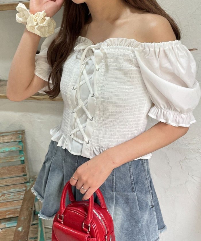 【ウィゴー/WEGO】のレースアップシャーリングブラウス インテリア・キッズ・メンズ・レディースファッション・服の通販 founy(ファニー) https://founy.com/ ファッション Fashion レディースファッション WOMEN トップス・カットソー Tops/Tshirt シャツ/ブラウス Shirts/Blouses NEW・新作・新着・新入荷 New Arrivals シャーリング Shirring スマホ Smartphone デニム Denim トレンド Trend ドット Dot バレエ Ballet フリル Frills 夏 Summer 春 Spring S/S・春夏 Ss・Spring/Summer 水玉 Polka Dots |ID: prp329100004565567 ipo3291000000032288532