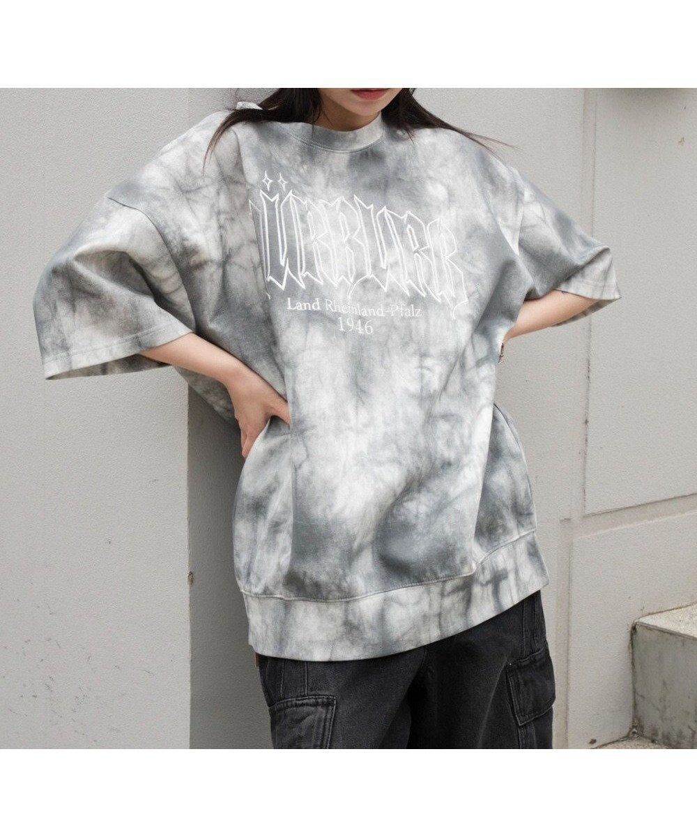 【ウィゴー/WEGO】の【ユニセックス着用ITEM/MLサイズ展開】スノーパターンポンチT(SS) インテリア・キッズ・メンズ・レディースファッション・服の通販 founy(ファニー) 　ファッション　Fashion　レディースファッション　WOMEN　トップス・カットソー　Tops/Tshirt　シャツ/ブラウス　Shirts/Blouses　ロング / Tシャツ　T-Shirts　カットソー　Cut and Sewn　春　Spring　カットソー　Cut And Sew　カーゴパンツ　Cargo Pants　グラフィック　Graphic　スマホ　Smartphone　デニム　Denim　トレンド　Trend　定番　Standard　ハーフ　Half　フロント　Front　S/S・春夏　Ss・Spring/Summer　NEW・新作・新着・新入荷　New Arrivals　おすすめ　Recommend　夏　Summer　グレー|ID: prp329100004565570 ipo3291000000032288549