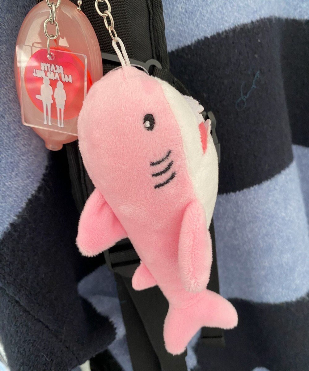 【ウィゴー/WEGO】のさめぬいぐるみキーホルダー インテリア・キッズ・メンズ・レディースファッション・服の通販 founy(ファニー) 　ファッション　Fashion　レディースファッション　WOMEN　財布　Wallets　NEW・新作・新着・新入荷　New Arrivals　おすすめ　Recommend　キーホルダー　Key Ring　スマホ　Smartphone　財布　Wallet　ピンク|ID: prp329100004565587 ipo3291000000032288613