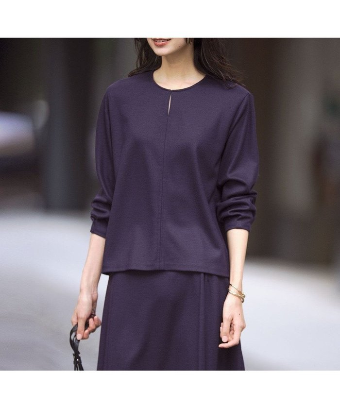 【ジェイ プレス/J.PRESS】のウールスムース ペプラム カットソー インテリア・キッズ・メンズ・レディースファッション・服の通販 founy(ファニー) https://founy.com/ ファッション Fashion レディースファッション Fashion for Women トップス・カットソー Cut & Sew Tops シャツ・ブラウス・オフィスカジュアル Elegant Blouses & Button-Ups ロングTシャツ・Tシャツ Longline T-Shirts & Tees カットソー・ベーシックTシャツ Cut-and-Sewn Tops / Stretch Tees & Basics カットソー Cut and Sewn Top スリット Slit, Slit Detail スリーブ Sleeve, Long Sleeve / Short Sleeve フェミニン Feminine, Girly ペプラム Peplum, Flared Hem エレガント 上品 Elegant A/W・秋冬 Autumn/Winter ビジネス 仕事 通勤 Business / Work / Commuting |ID: prp329100004567148 ipo3291000000033568824
